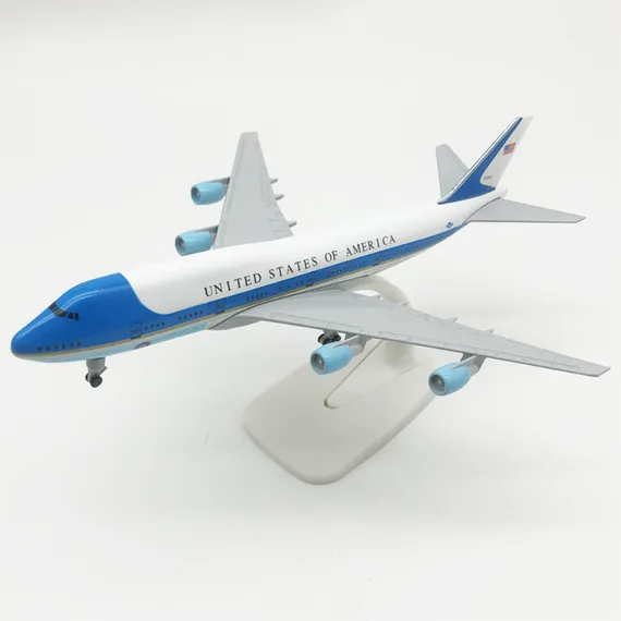 16cm B747 Air Force One