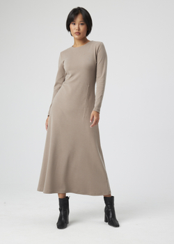 DRESS | M | LIGHT-BROWN