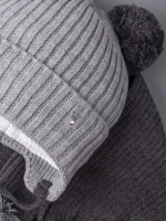 Шапка детская осенняя и шарф с ушками