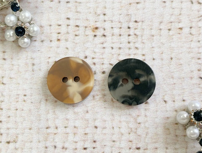 Пуговицы, d 1,5 см