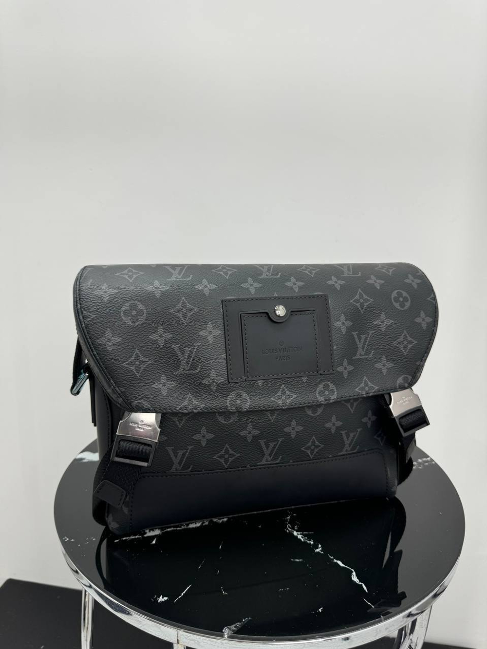 Сумка через плечо Louis Vuitton