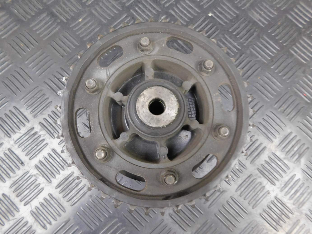 Ступица заднего колеса Yamaha TDM850 RN03J 2001 (с демпферами)