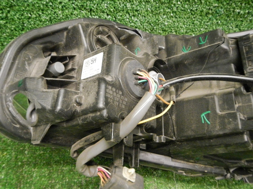 Битая Фара правая Subaru XV 2 GT (2017-2021) LED