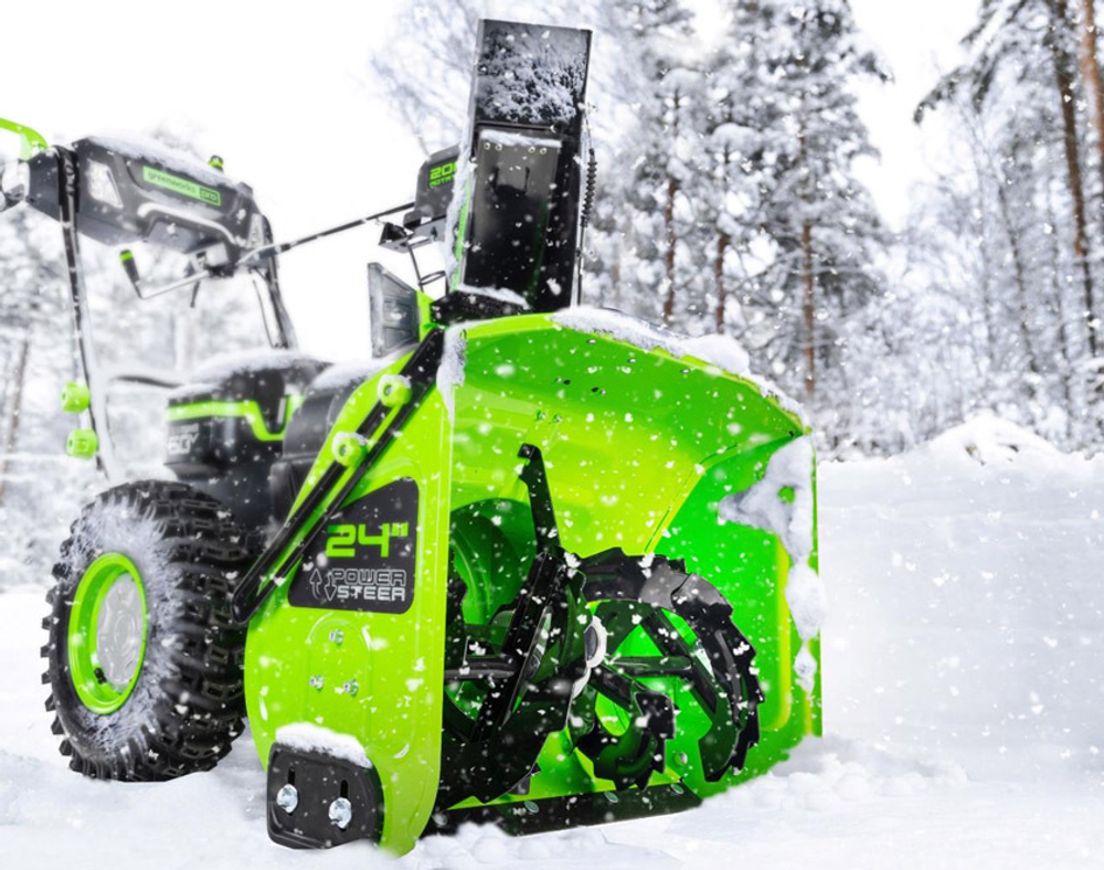 Снегоуборщик аккумуляторный GREENWORKS GD82ST 56 самоходный с АКБ и ЗУ 2602807U3C