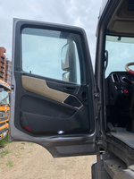Foton AUMAN 4x2 Седельный тягач BJ4189Y6ADL-01 (Дизельный, 11.8 л, 470 л.с. АТ)