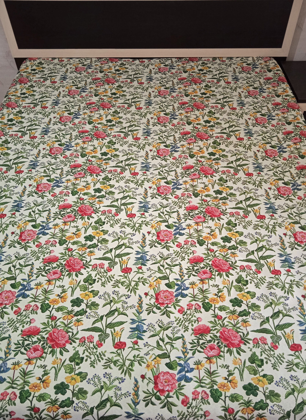 Покрывало гобеленовое Цветочный сад 2-спальный (180х200)