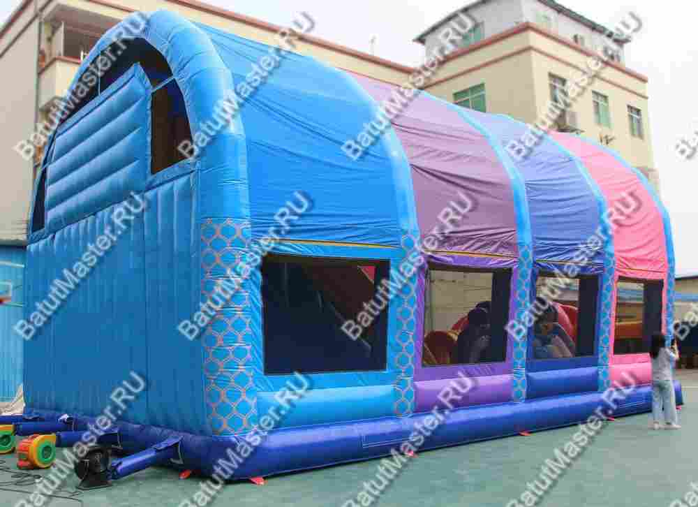 Надувной батут с крышей "Дельфинарий" 11*8*7 м