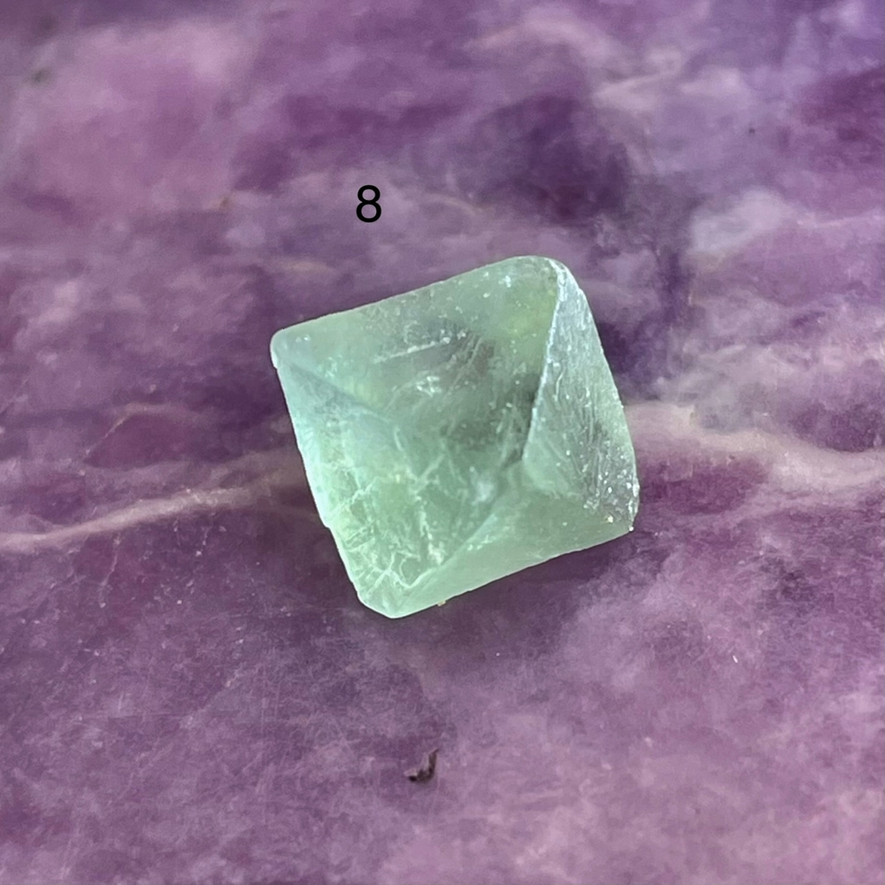 52665  Флюорит Кристалл Октаэдр 11-12мм