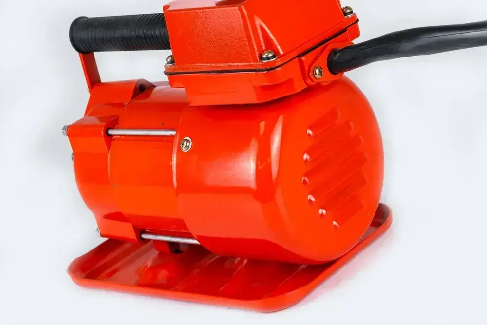 Глубинный вибратор для бетона ЭП-1600