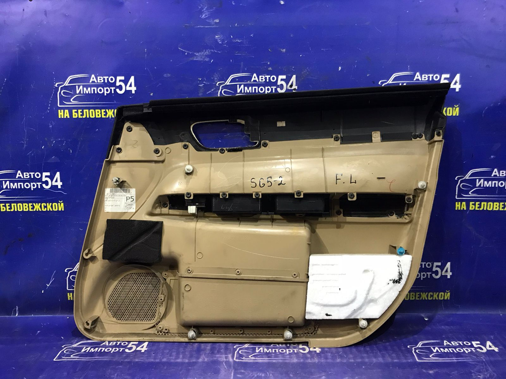 Карта двери SUBARU FORESTER 2003