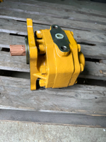 Насос 07434-72202 komatsu D355C-3