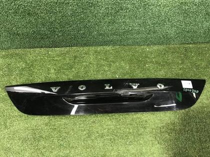 Накладка крышки багажника Volvo V40 2 (2012-2019)