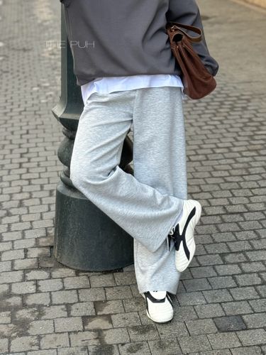 Серые трикотажные брюки с кружевной кулиской