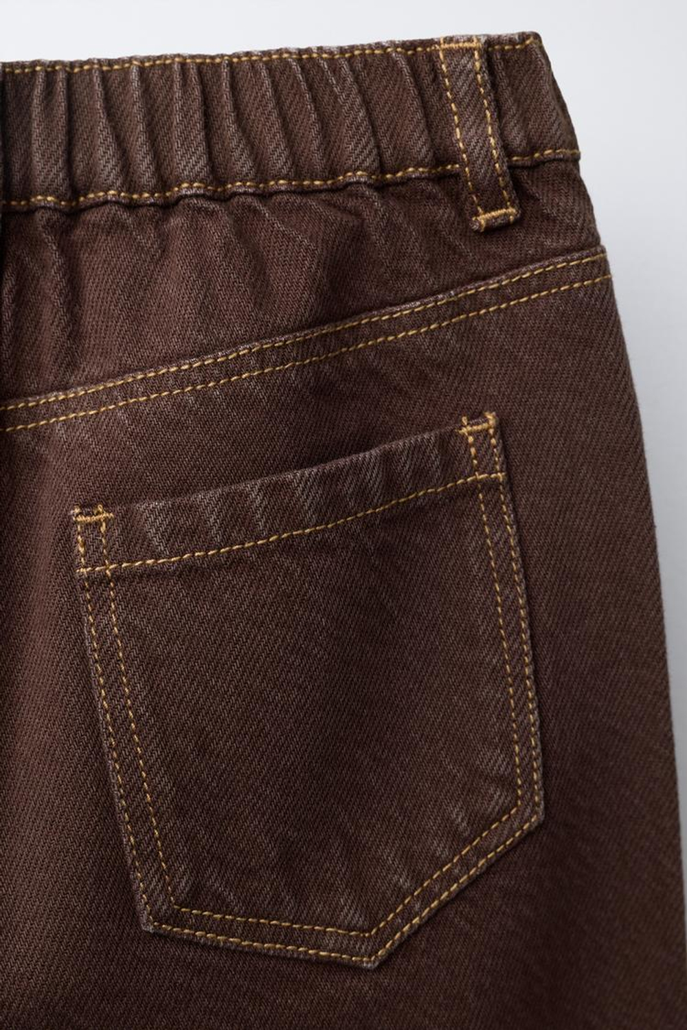 ZARA БРЮКИ ИЗ САРЖИ С ВОЛАНАМИ ПО НИЗУ, КОРИЧНЕВЫЙ