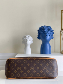 Louis Vuitton Delightful PM