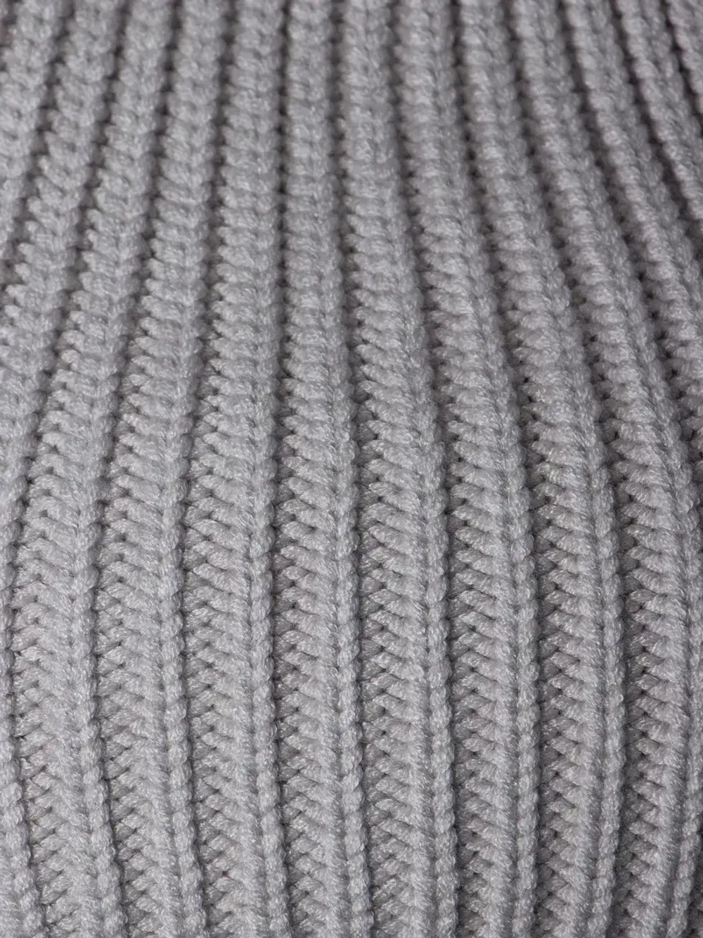 Шапка вязаная женская на осень