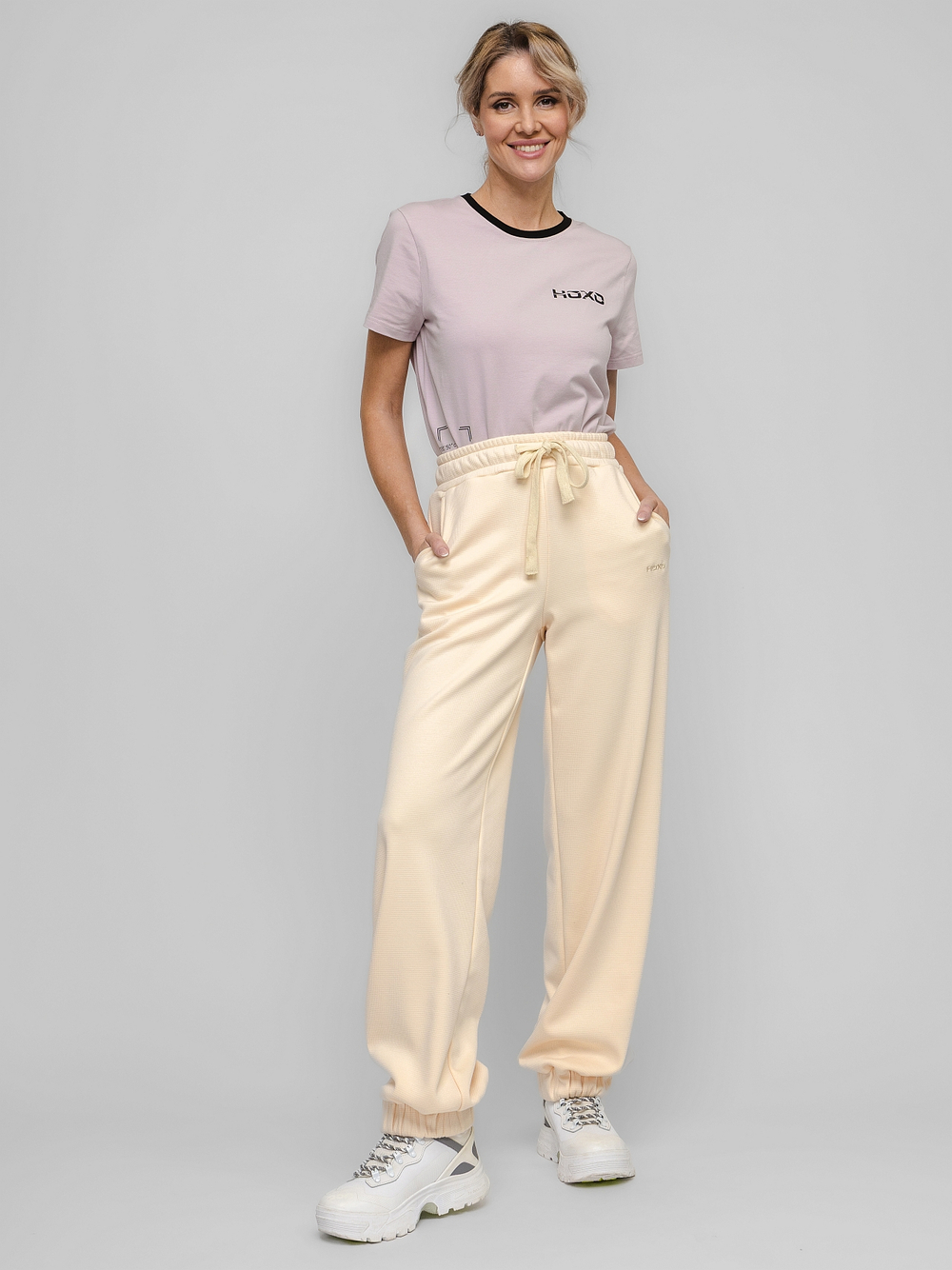 Брюки спортивные, женские, цвет "Кремовый мёд"
