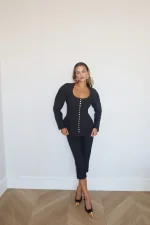 Капри с маленькими декоративными пуговицами, Черный