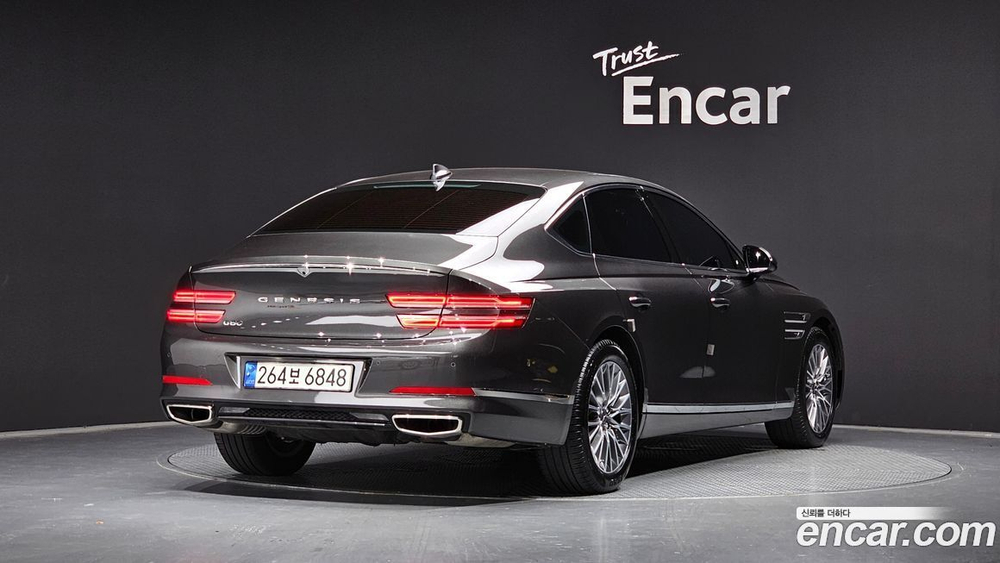 Genesis G80 (RG3) Бензин 2.5 Turbo 2WD (10.2021)
