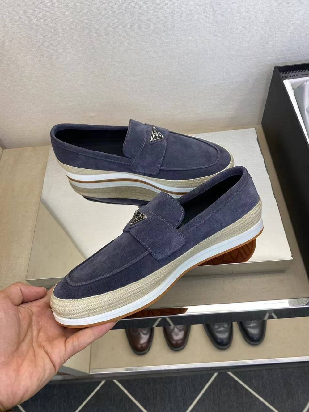 Лоферы Prada