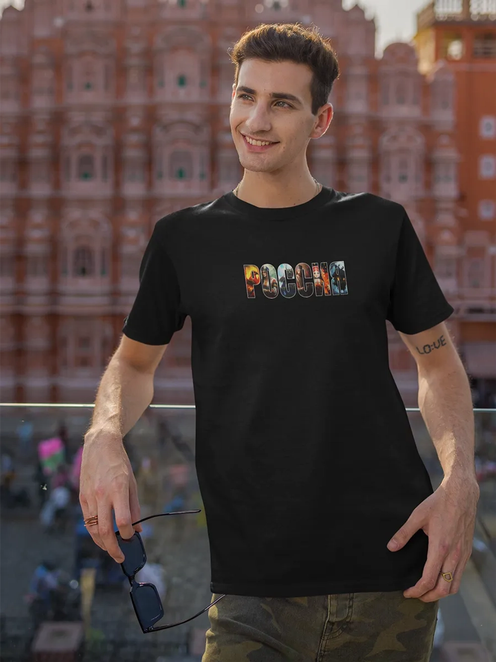 Футболки