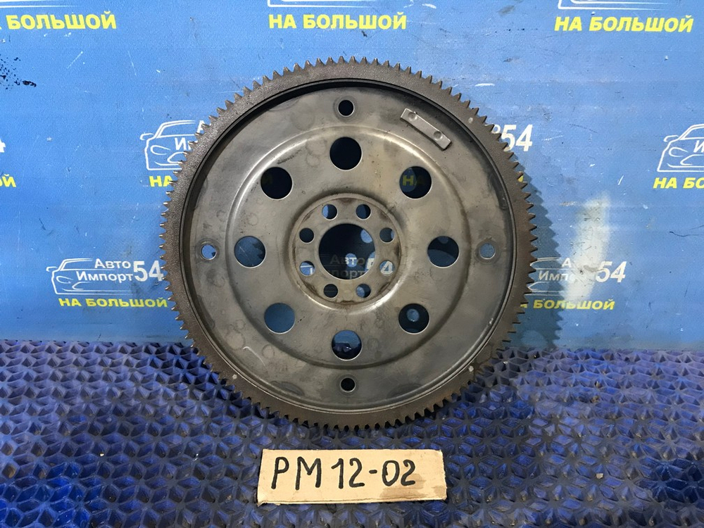 Маховик NISSAN LIBERTY 1999