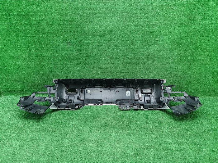 Бампер задний Land-Rover Defender 2 L663 (19-нв)