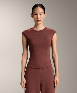 Oysho Футболка с короткими рукавами в рубчик из хлопка и модала, линялый махагон