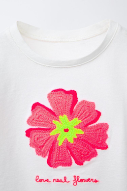 ZARA ФУТБОЛКА С ВЫШИВКОЙ И БАХРОМОЙ, БЕЛЫЙ