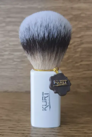 Помазок Kurt синтетика HI-BRUSH, ручка пластиковая, белый, К_10222S