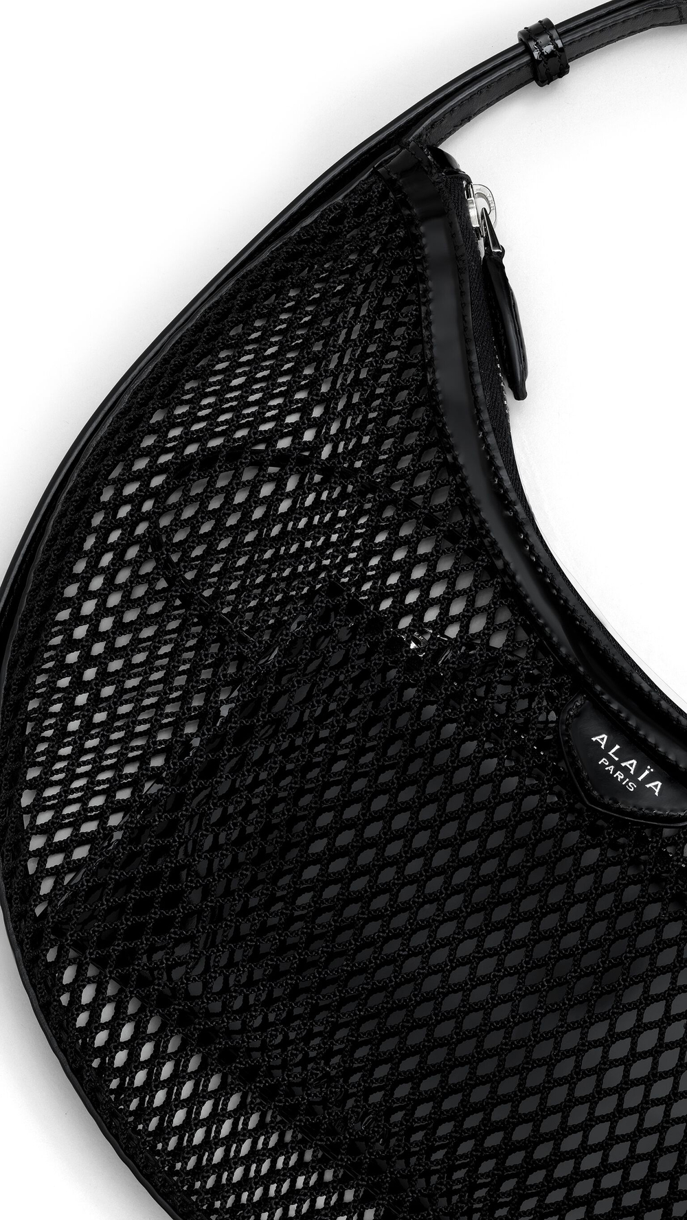ALAÏA СУМКА ONE PIECE DEMI LUNE В СЕТОЧКУ, ЧЕРНЫЙ