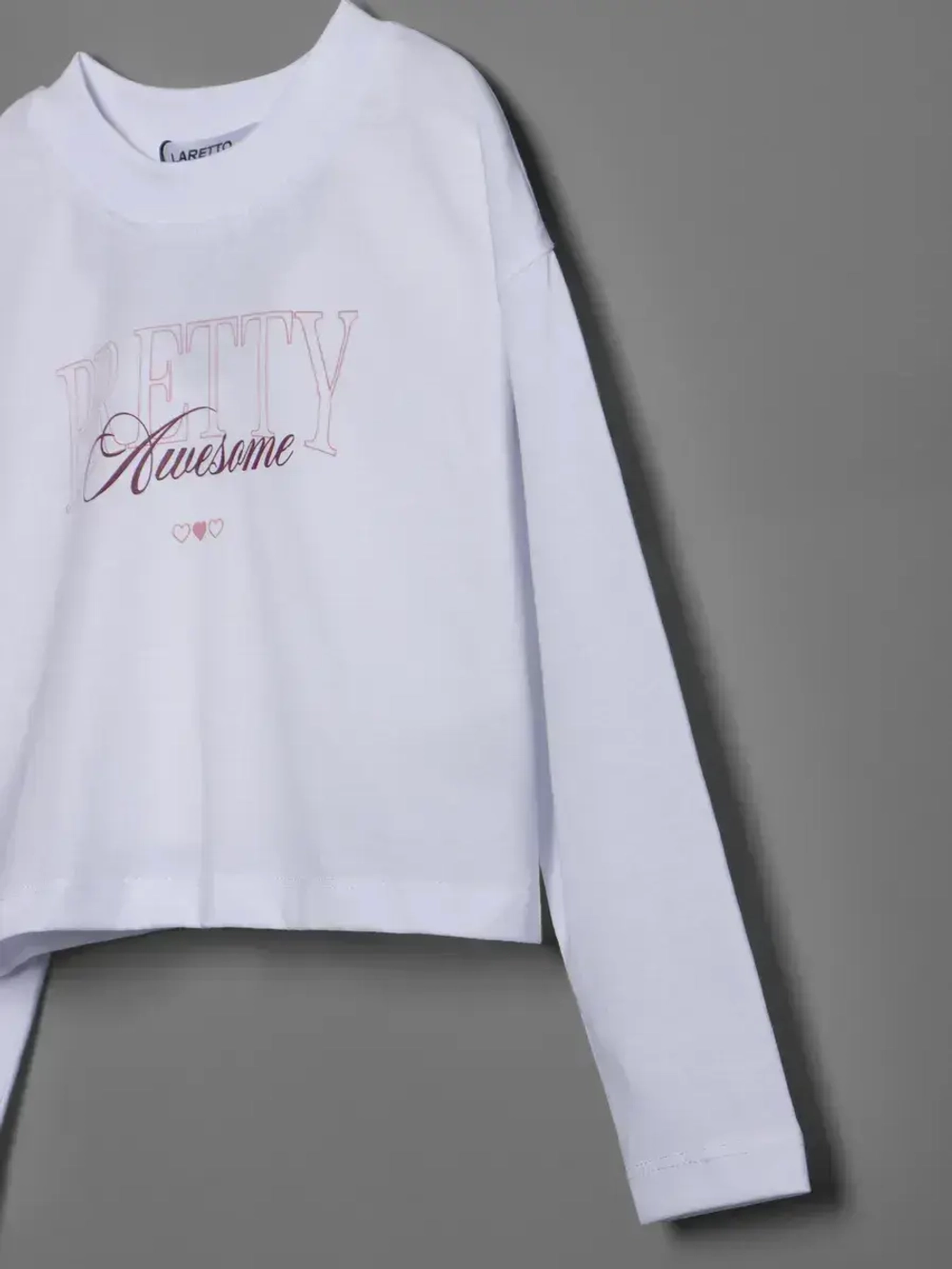 Костюм для девочки с шортами на весну