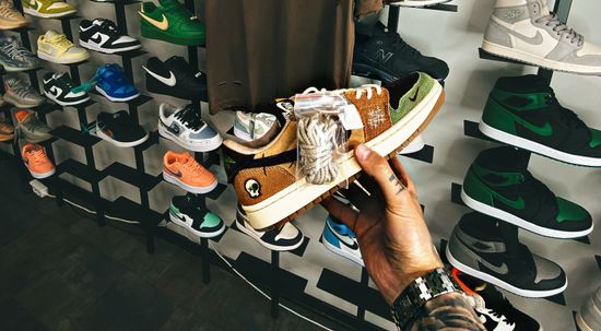 Krosale.ru: Ваш Гид в Мире Идеальной Обуви – От Спортивных Достижений до Стильных Образов!