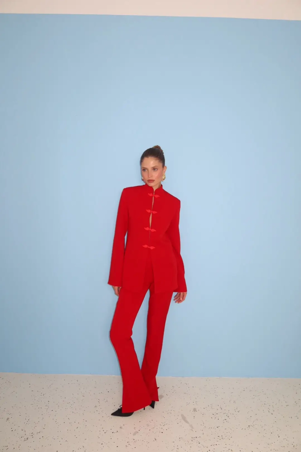 Жакет с китайскими пуговицами, Красный