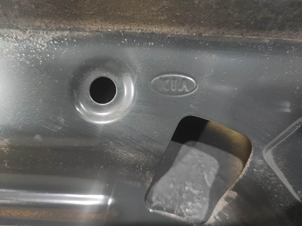 Капот Kia K5 20-нв Б/У Оригинал 66400L2000