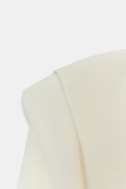 ZARA ВЯЗАНЫЙ СВИТЕР С ПОДПЛЕЧНИКАМИ, ЭКРЮ