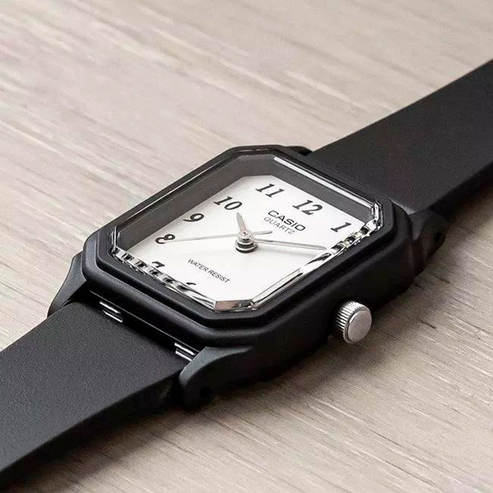 Часы Casio LQ-142-7B
