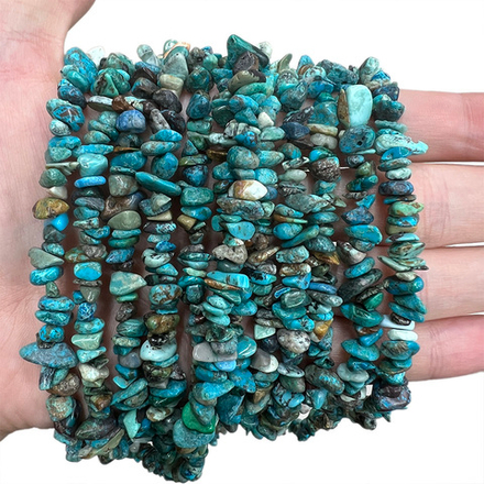 Хризоколла натуральный камень, крошка 5-8 мм, на нитке 80 см