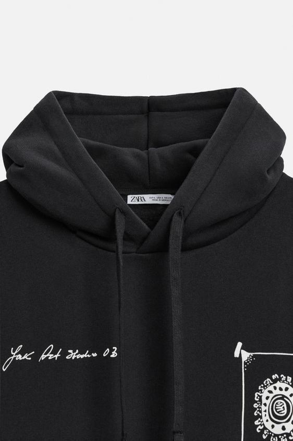 ZARA ТОЛСТОВКА С КОНТРАСТНЫМ ПРИНТОМ, ЧЕРНЫЙ