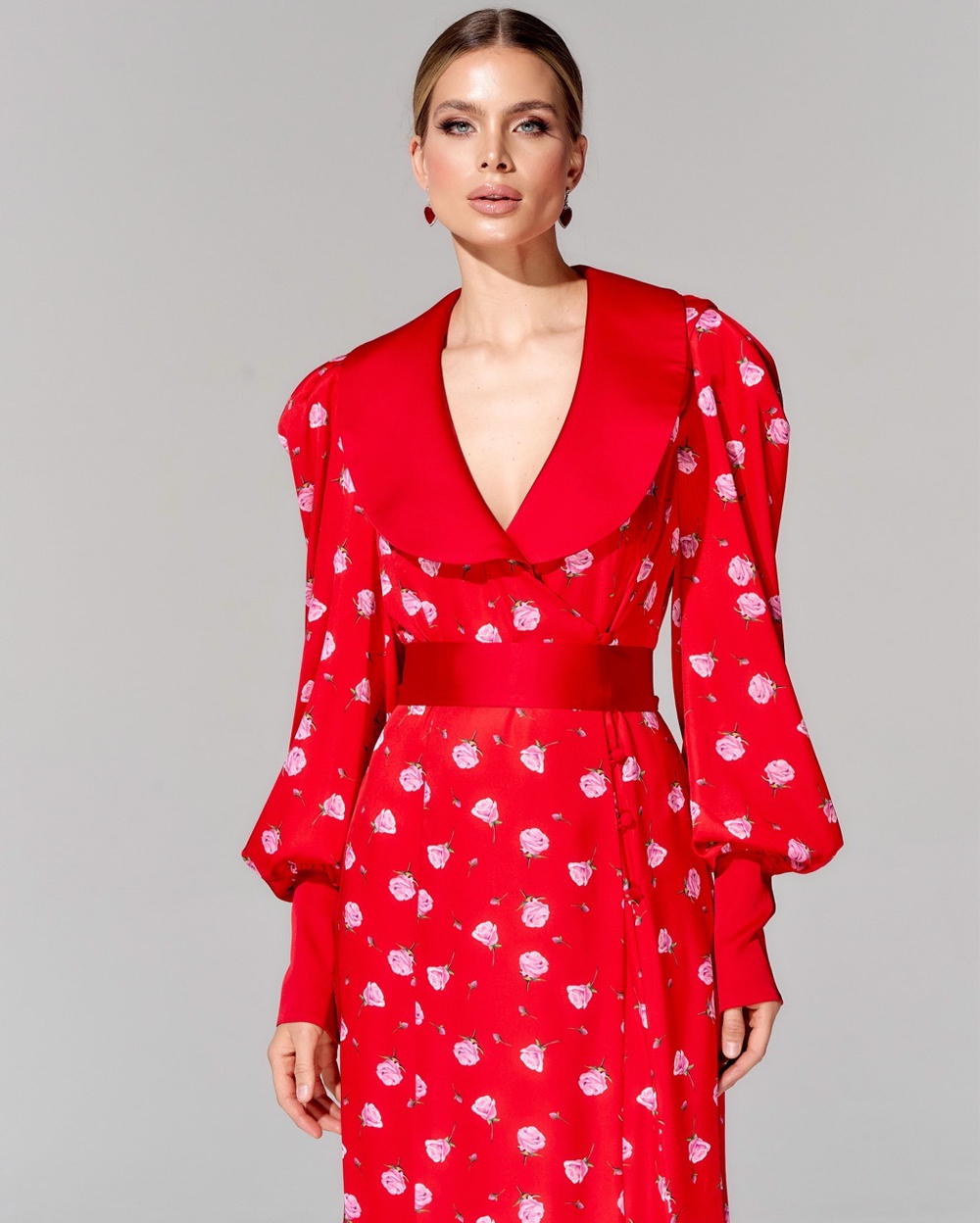 Платье длины миди