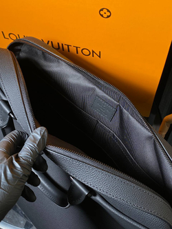 Портфель Louis Vuitton