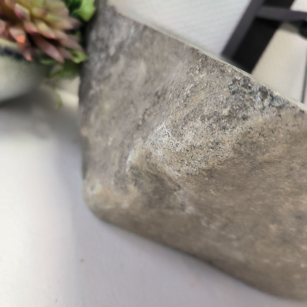 Раковина из речного камня RS-63895 (40*35*15) 0120