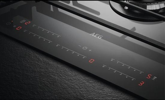 Газовая варочная панель AEG HVB 95450 IB