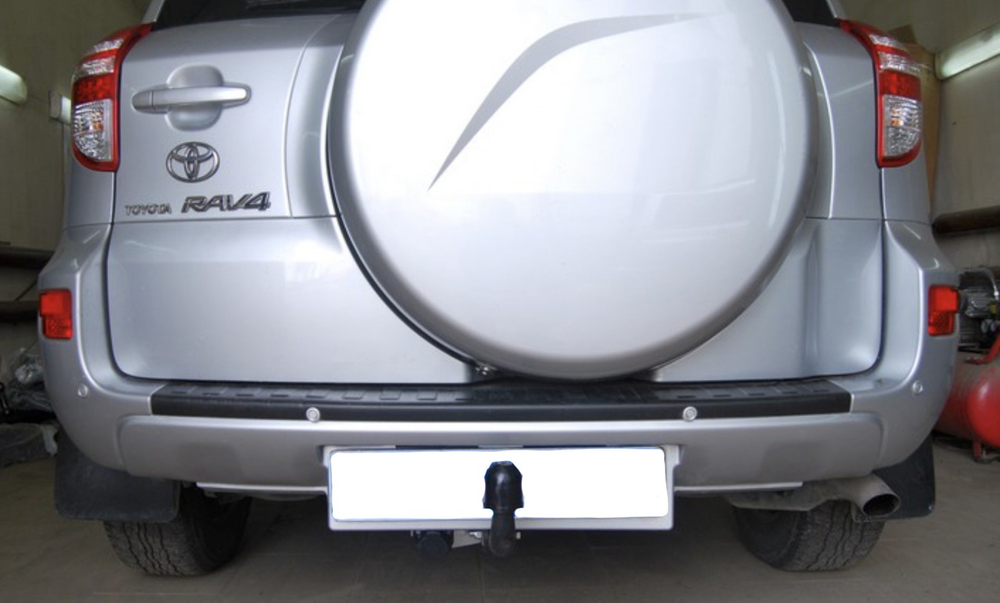 Фаркоп на Toyota RAV4 2006-2013 без подрезки бампера. Тип шара: A. Нагрузки: 1500/75 кг, TY 22