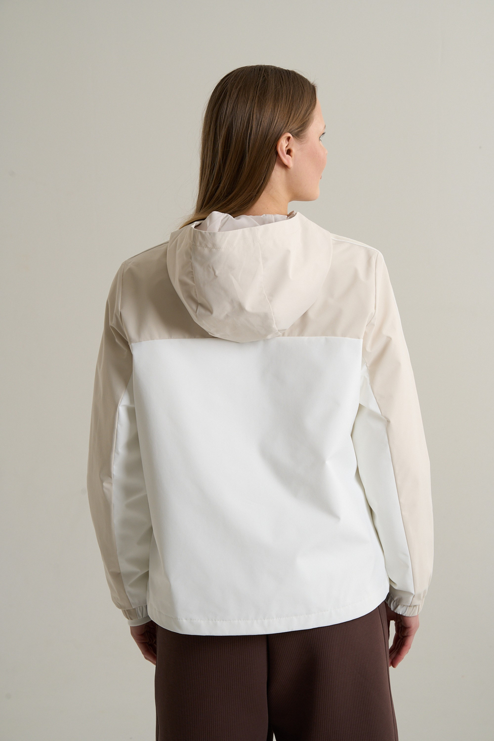 Ветровка ANTA TRN Essentials Woven Track Top