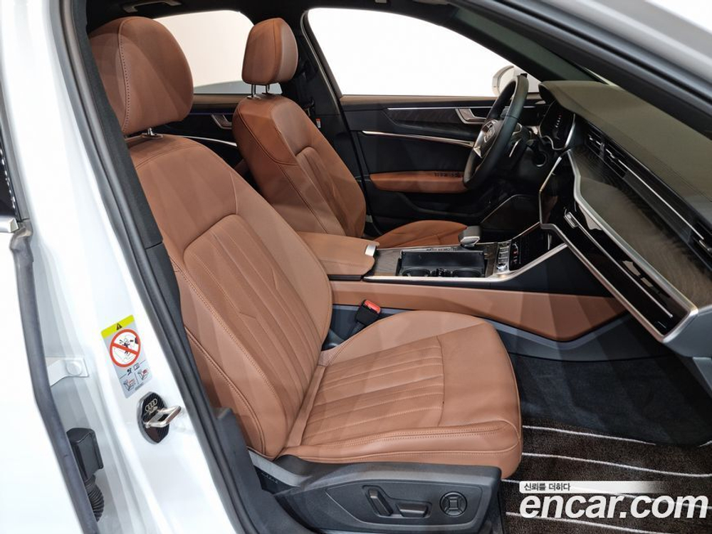 Audi A6 (C8) 45 TFSI Premium (08.2023)