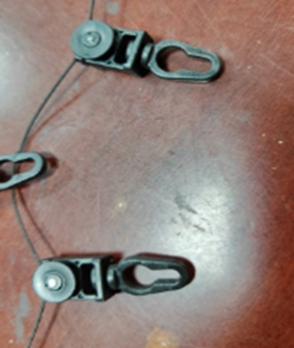 Бегунок на верёвке для эл.карниза (1 бег. на 8 см верёвки), чёрный для Glydea,Trietex