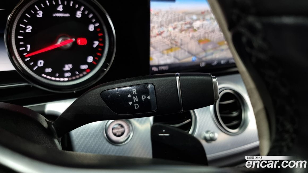 Mercedes-Benz E-Class W213 E250 Avangarde (02.2020)