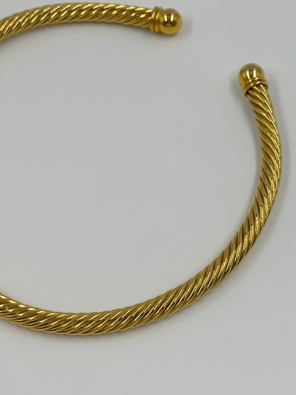 Колье гривна