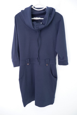 Платье Womanity  лаконичное 44 размер